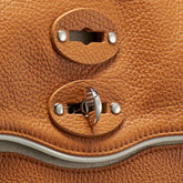 BORSA RACQUET CLUB EXTRA LARGE IN PELLE MARTELLATA BROWN BALCONIERA | Zanellato
