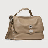 POSTINA® M IN PELLE MARTELLATA GREY CRETA - Borse iconiche | Zanellato