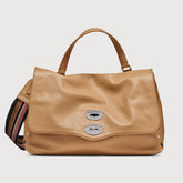 POSTINA® M IN PELLE MARTELLATA BROWN CANTUCCI - Borse iconiche | Zanellato